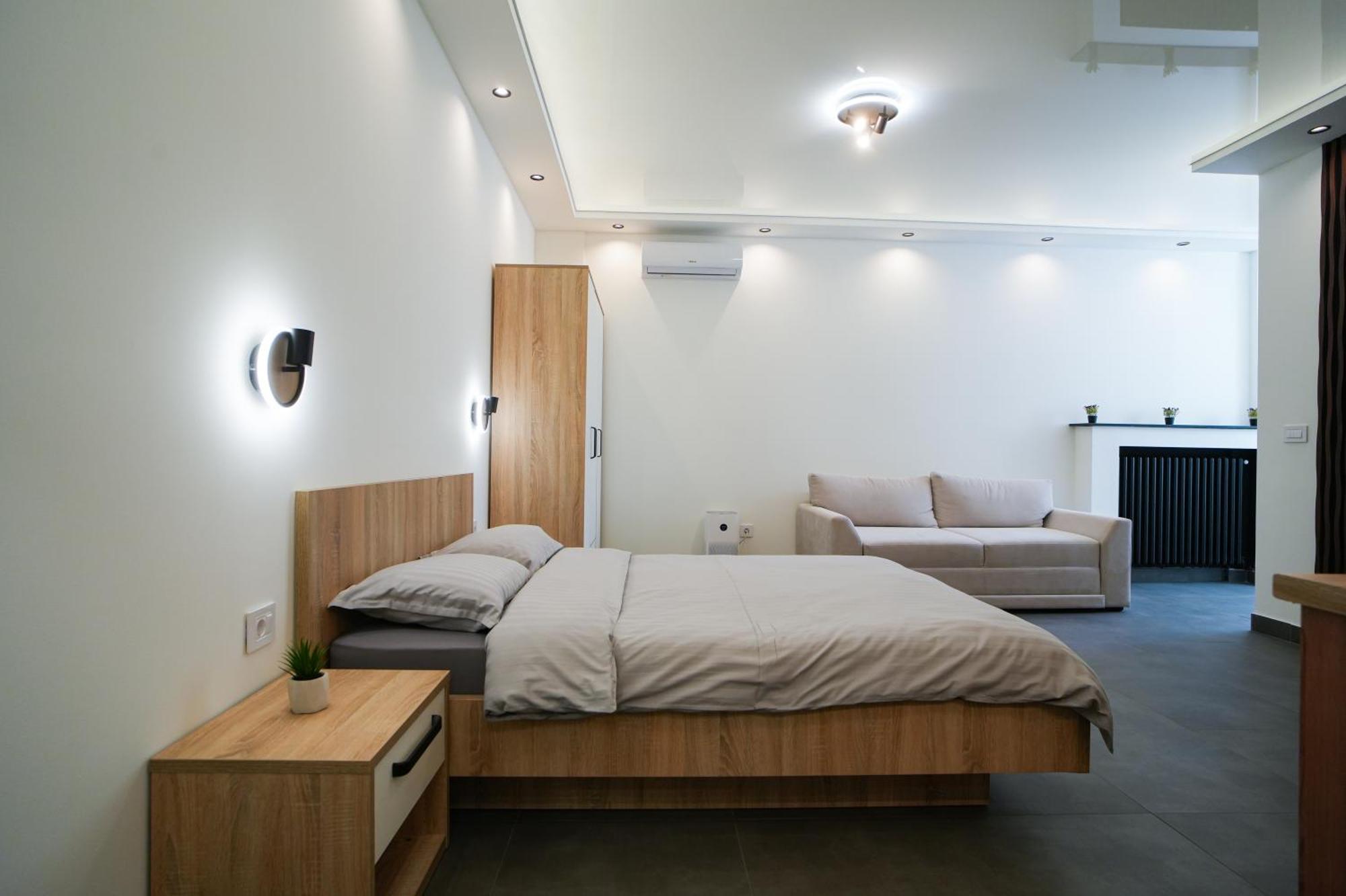 Atelier Apartment *